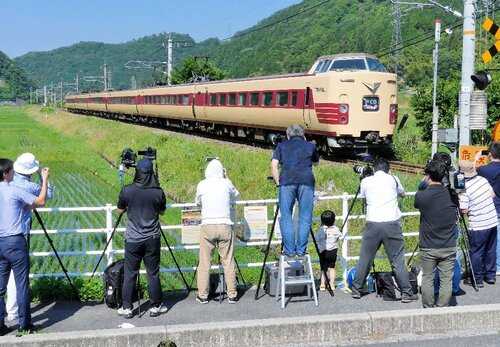 記事サムネイル